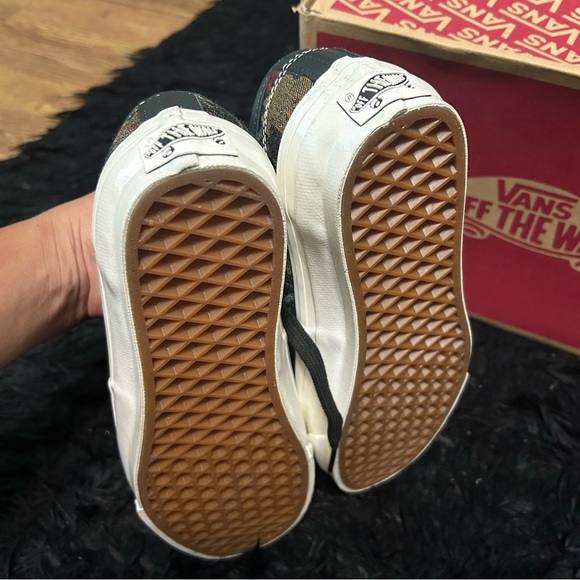 VANS Authentic Reissue 44 Jacquard Floral lace up shoes sneakers women’s 7.5 new - Picture 5 of 7